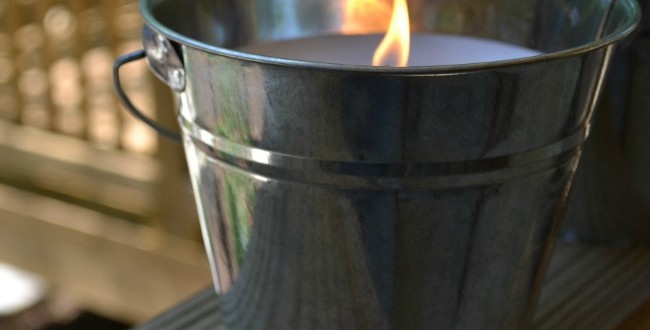 Quick and Easy Bucket Candles for Summer