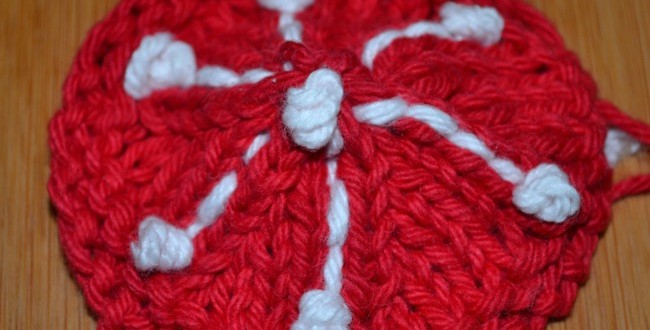 Round Knit Ornament {Iron Craft Challenge}