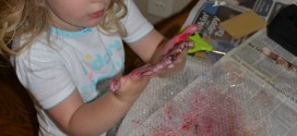 Printing with Bubble Wrap {Art Experiments}
